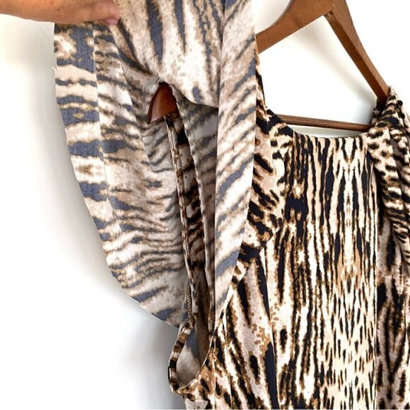 Anne Klein stretch jersey top with fluttery cap sleeves, animal print, plus size - Picture 8 of 11